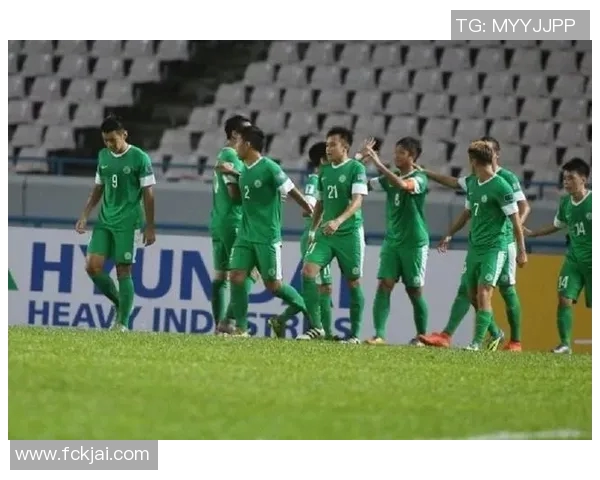 北京羽毛球队在世界杯预选赛中以74分稳居积分榜首位